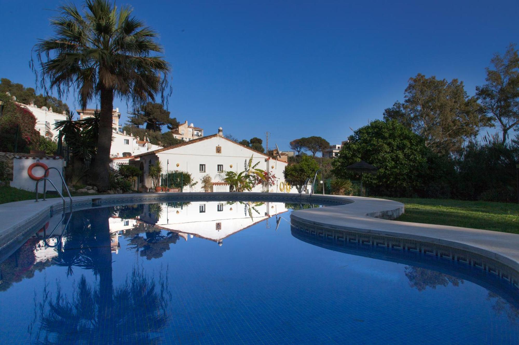 Villa Agradable adosado con piscina la Hidalga Benalmádena Exterior foto